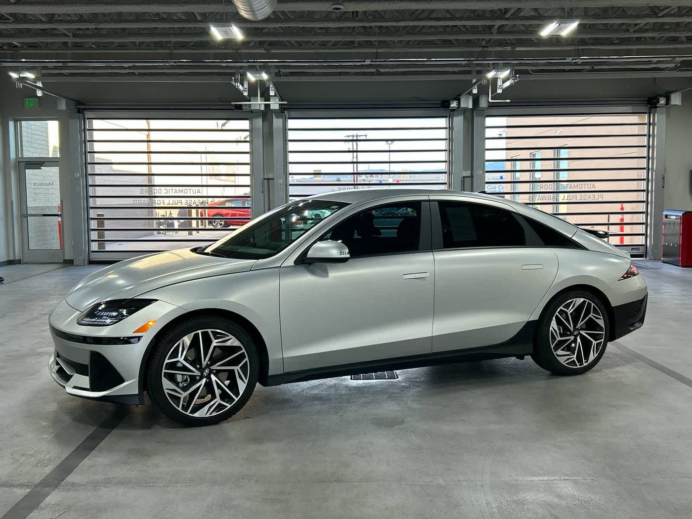 2025 Hyundai Ioniq 6