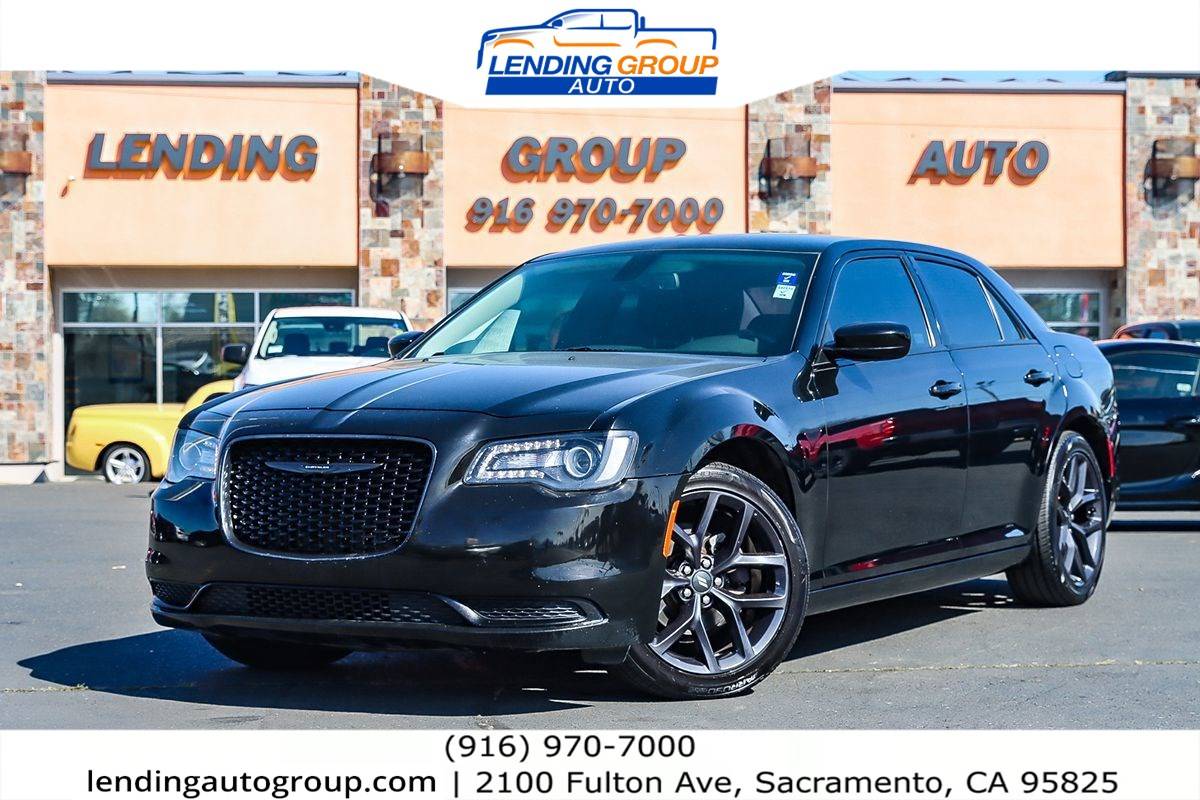 2020 Chrysler 300