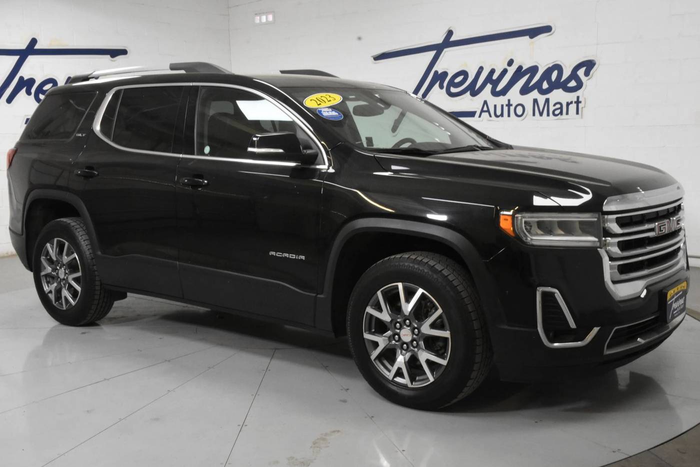 2023 GMC Acadia
