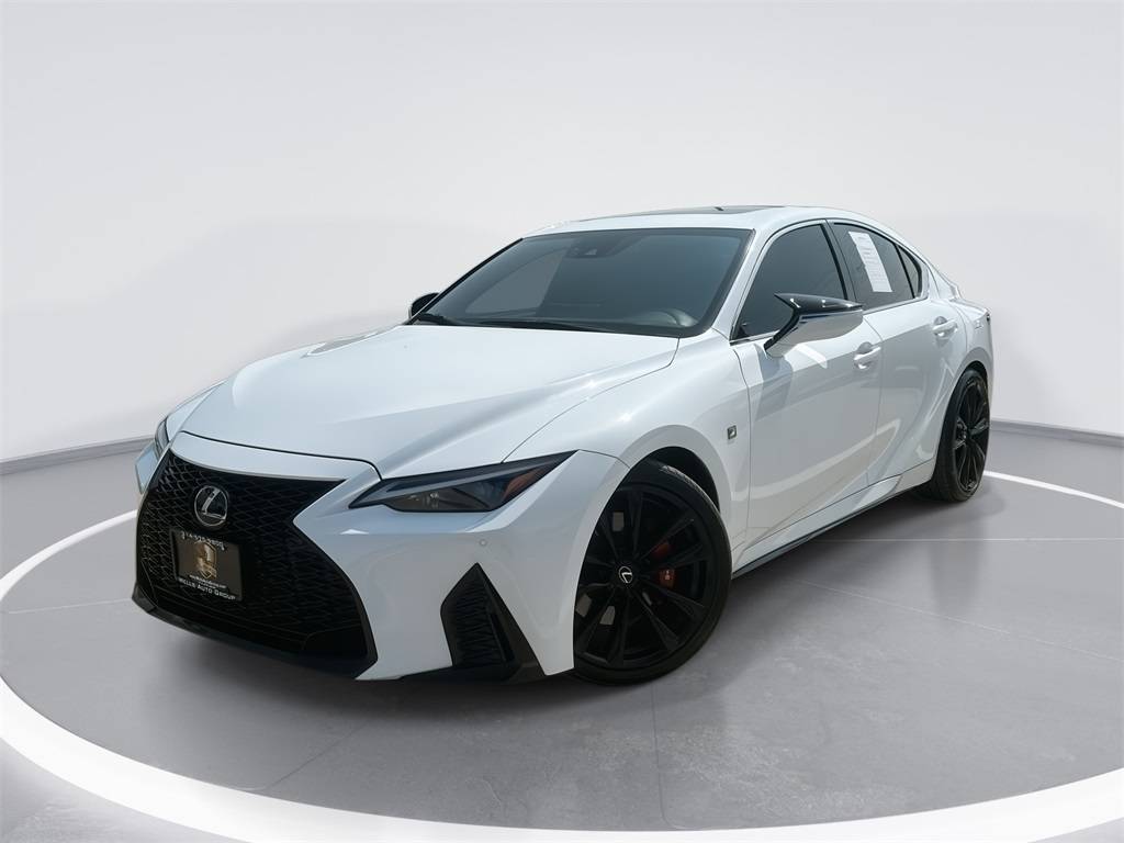 2022 Lexus IS