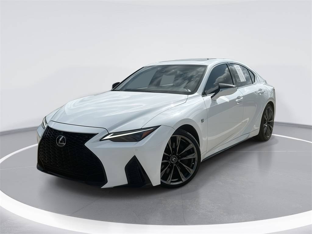 2022 Lexus IS