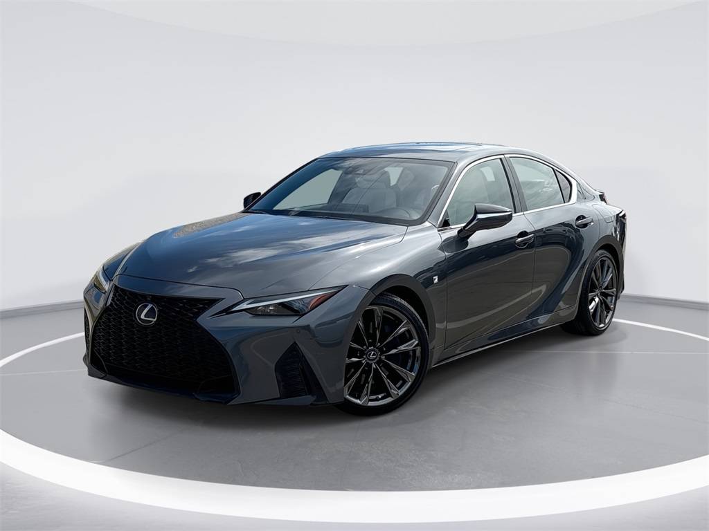 2022 Lexus IS