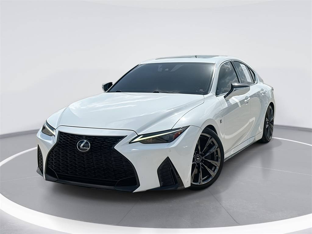 2022 Lexus IS