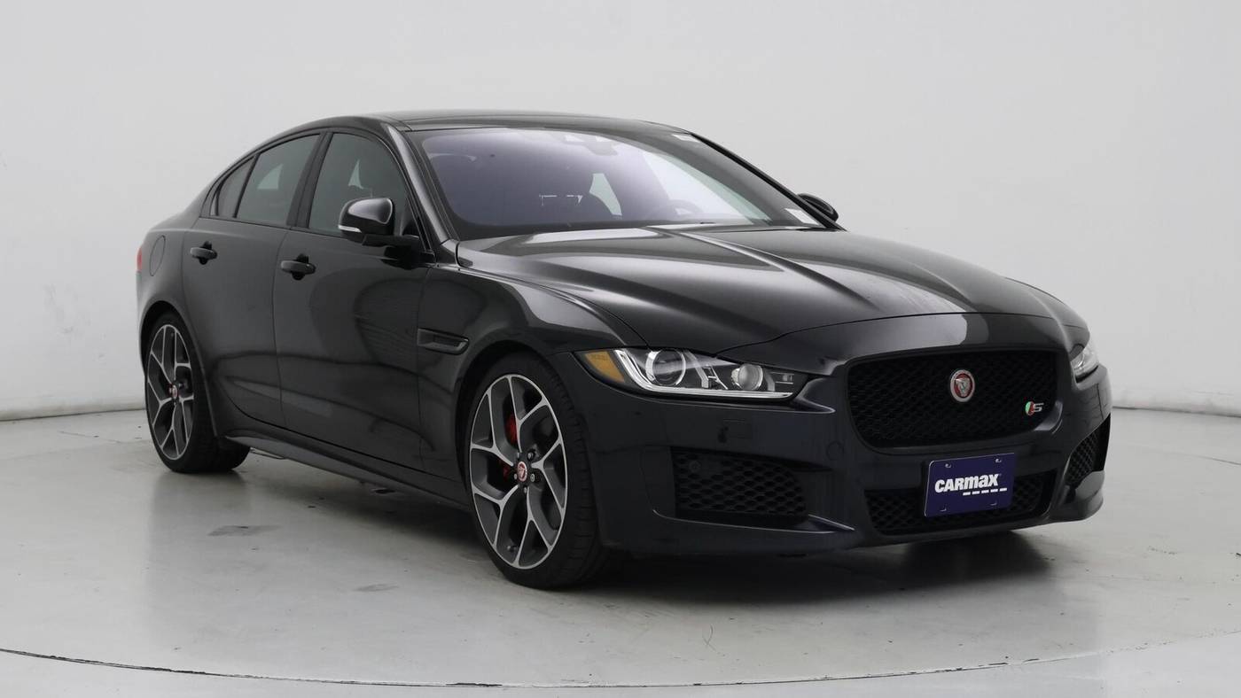 2019 Jaguar XE