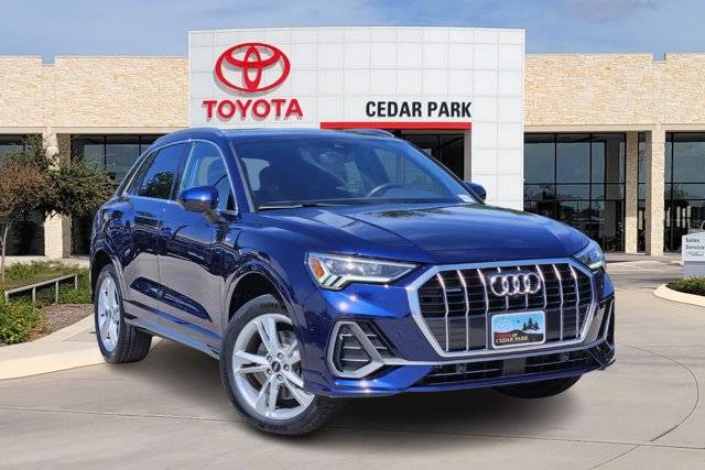 2022 Audi Q3
