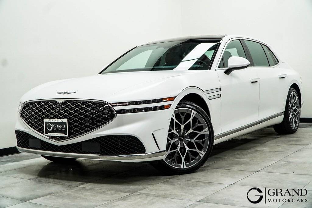 2023 Genesis G90