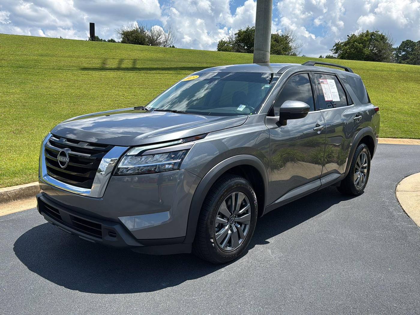 2022 Nissan Pathfinder