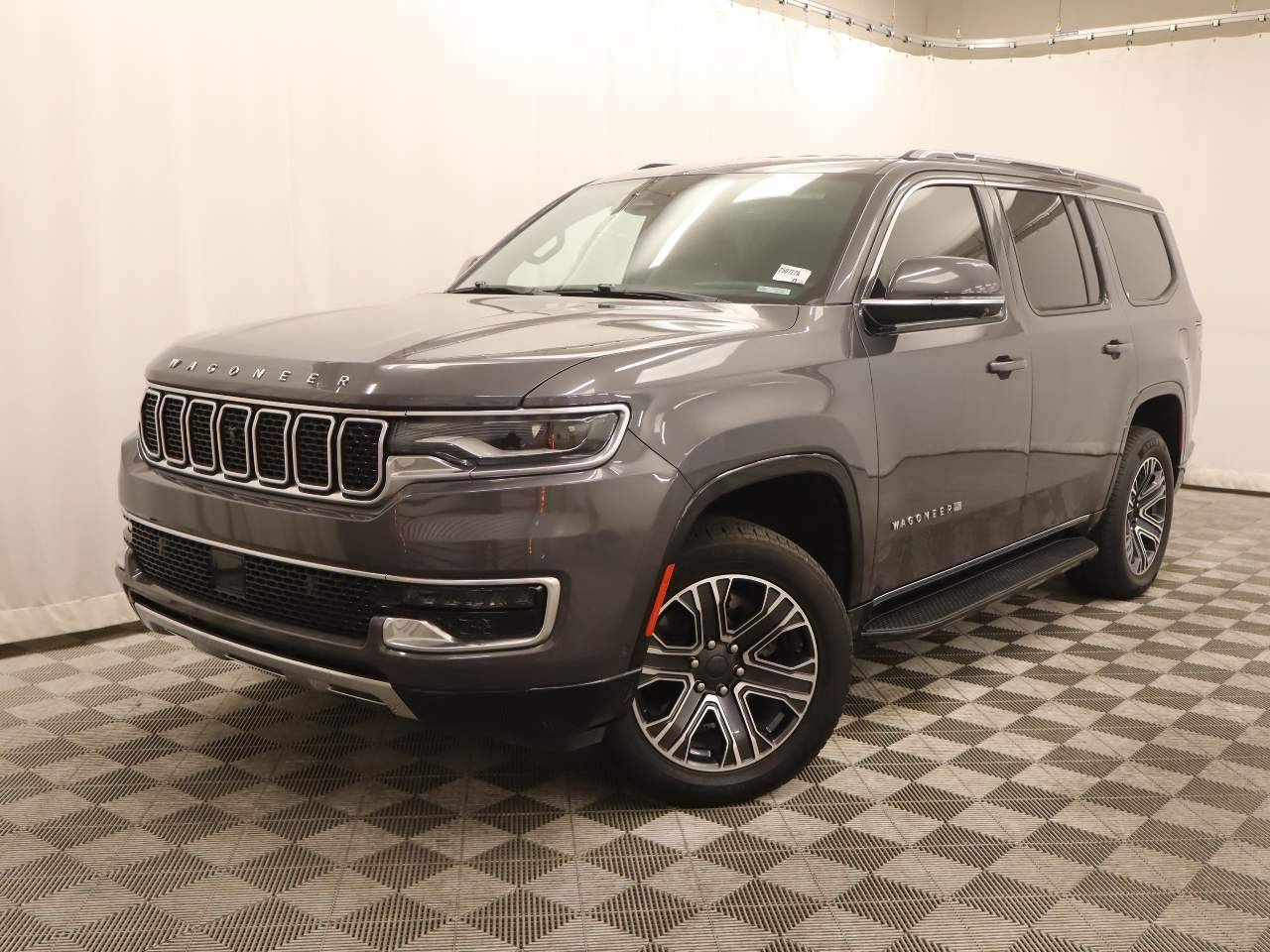 2022 Jeep Wagoneer