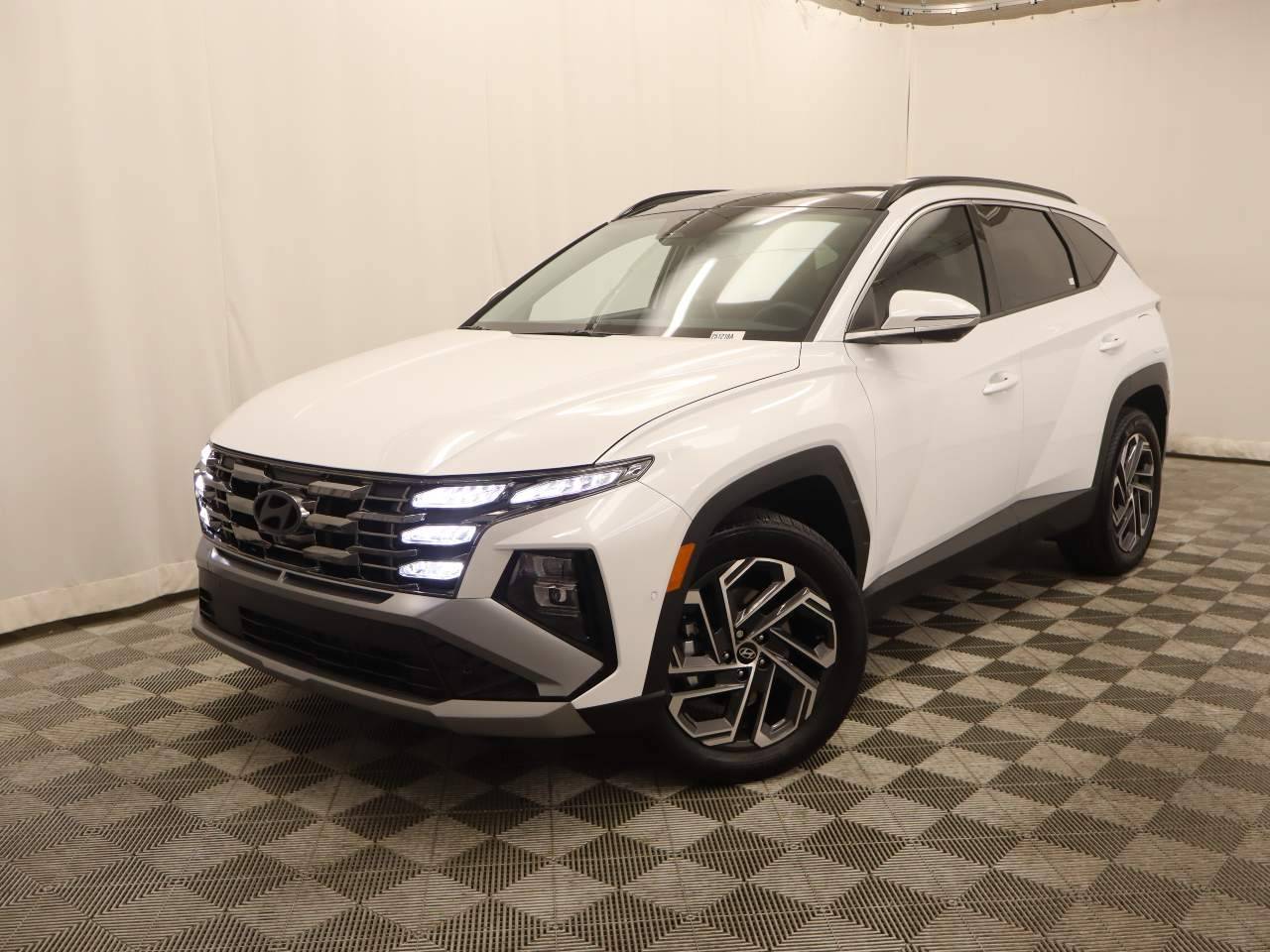 2025 Hyundai Tucson Hybrid
