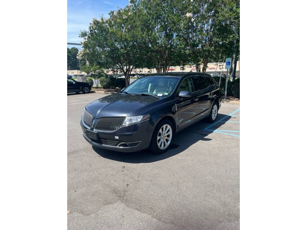 2014 Lincoln MKT