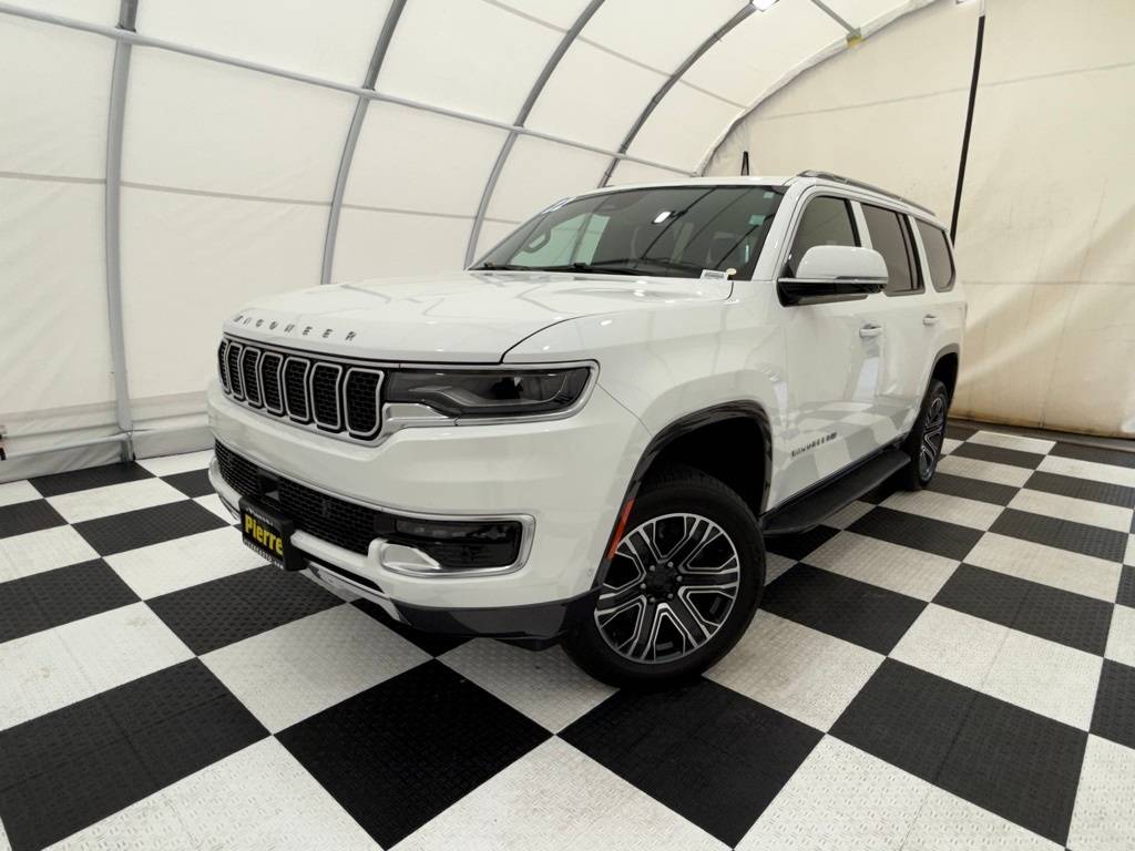 2022 Jeep Wagoneer