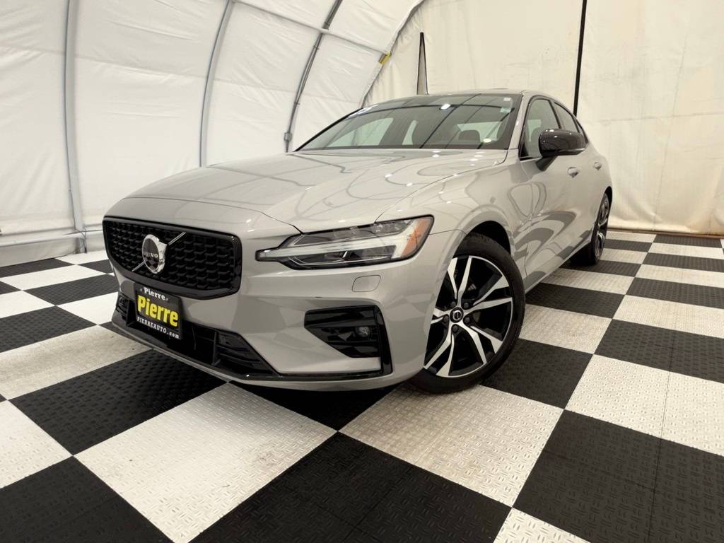 2025 Volvo S60