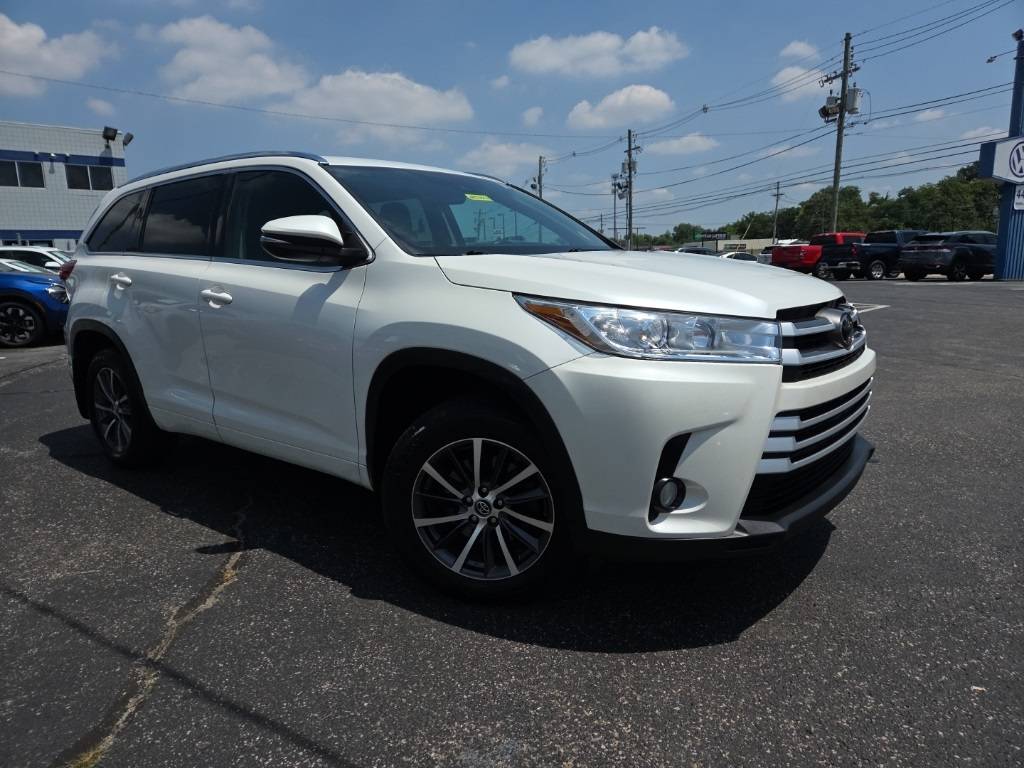 2017 Toyota Highlander