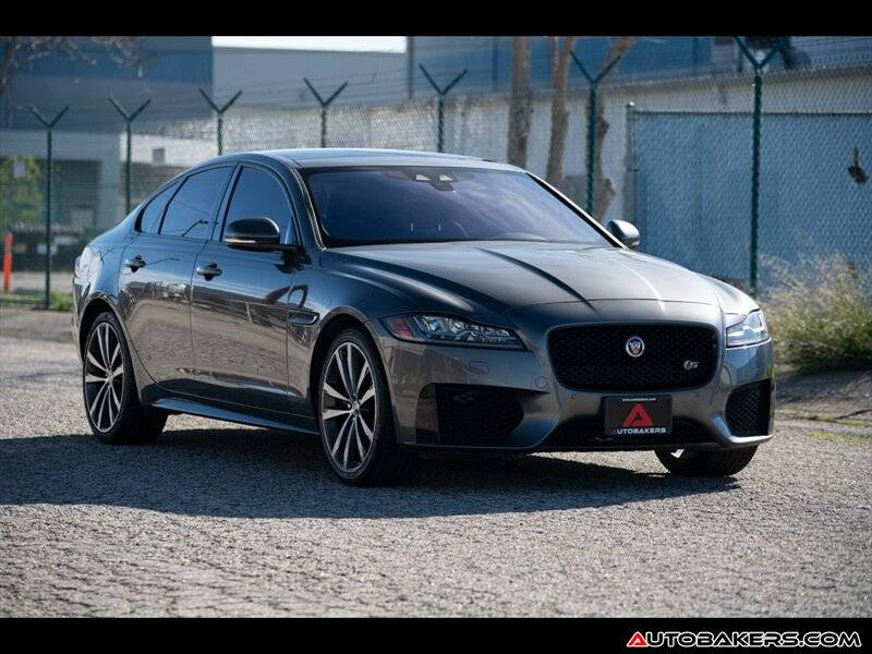 2017 Jaguar XF
