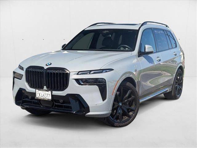 2023 BMW X7