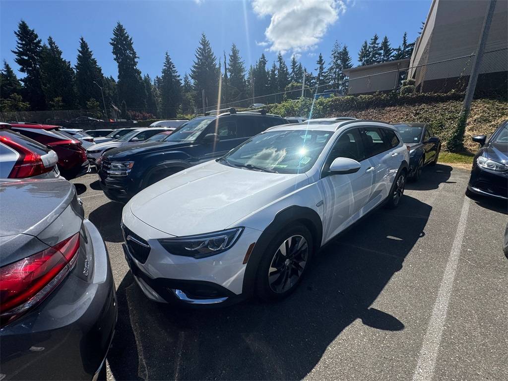 2020 Buick Regal Tourx