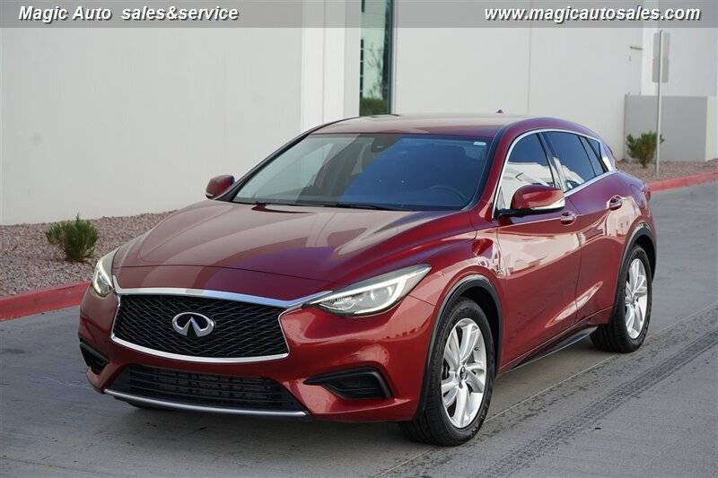 2017 Infiniti QX30