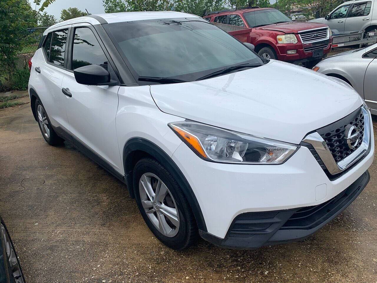 2020 Nissan Kicks