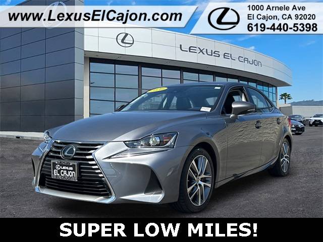 2020 Lexus IS
