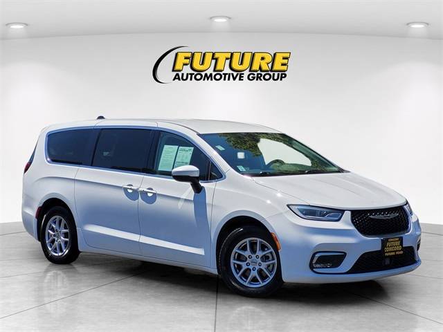 2023 Chrysler Pacifica