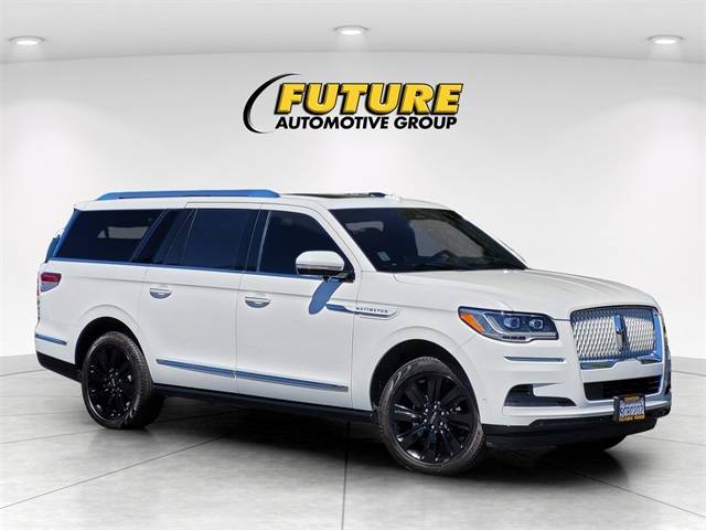 2022 Lincoln Navigator L