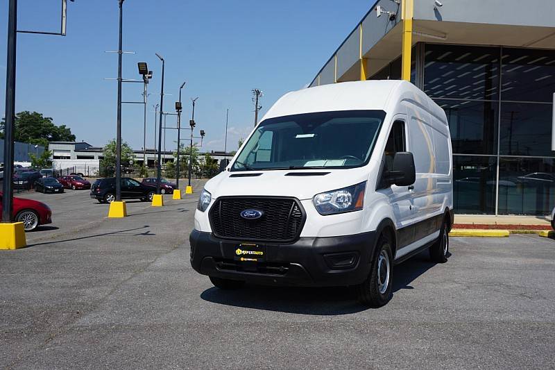 2023 Ford Transit Cargo Van