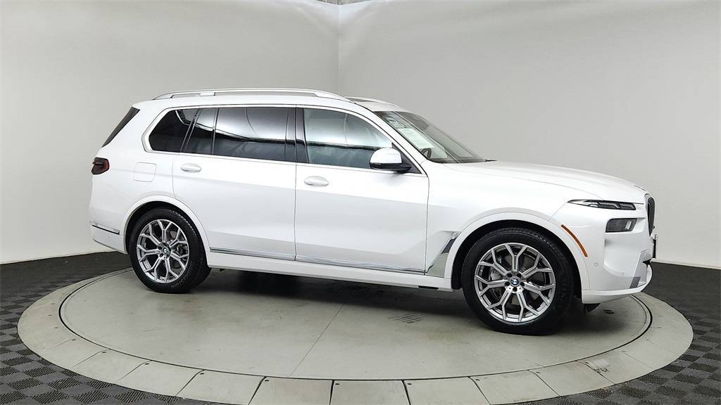 2024 BMW X7