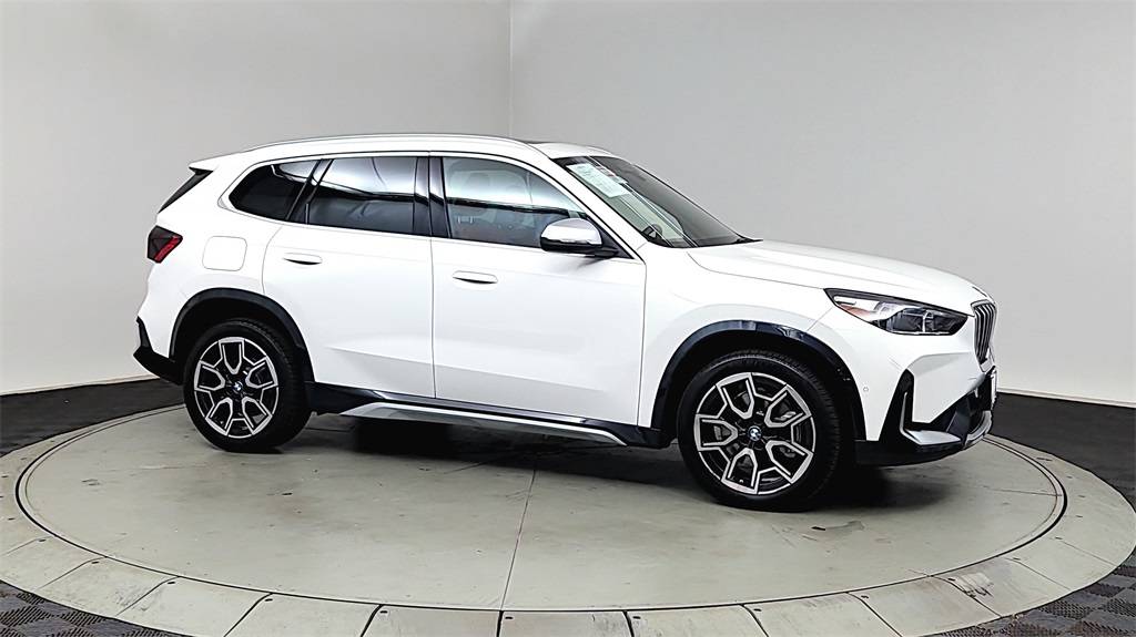2023 BMW X1