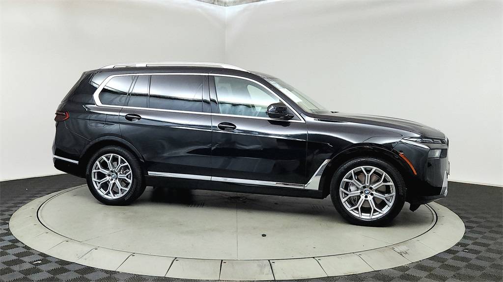 2024 BMW X7