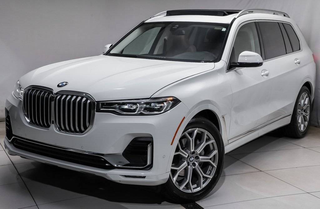 2022 BMW X7
