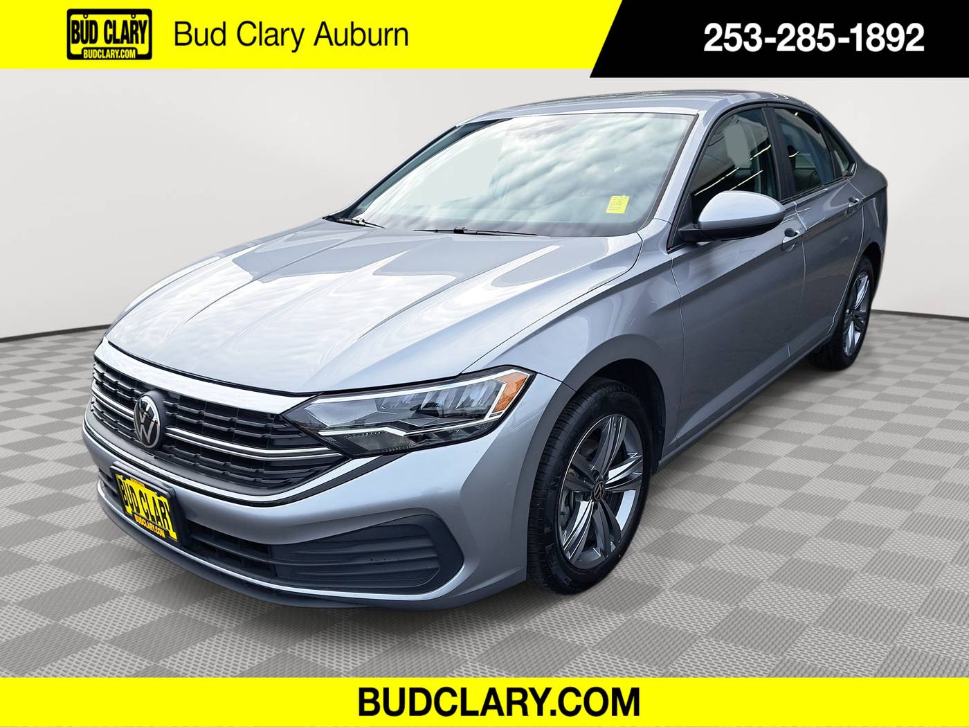 2024 Volkswagen Jetta SE — Sedan — 19,105 mi — Auburn, WA