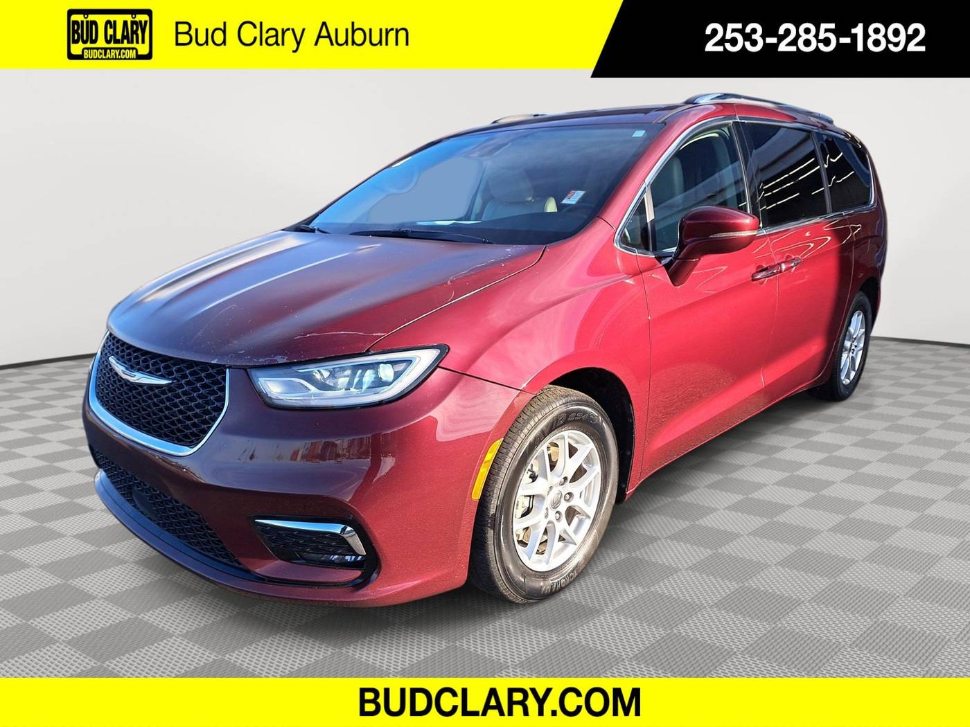 2021 Chrysler Pacifica Touring L — Minivan — 49,500 mi — Auburn, WA