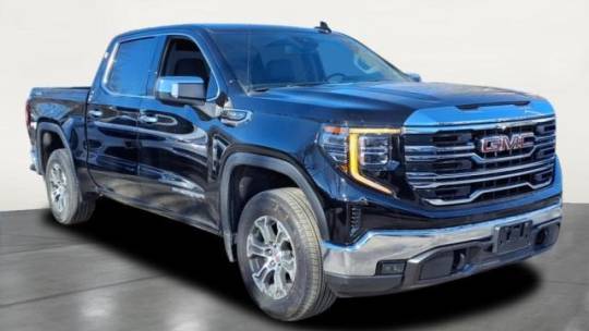 2024 GMC Sierra 1500 SLT — Pickup Truck — 19,517 mi — Bohemia, NY