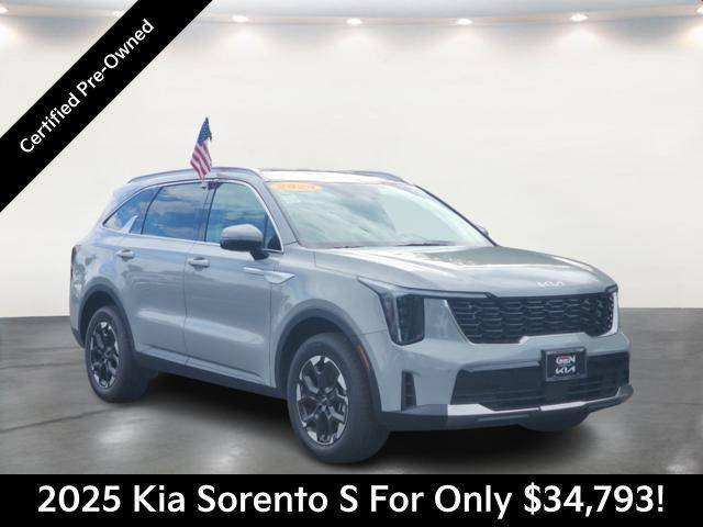2025 Kia Sorento S — SUV — 5,783 mi — Bohemia, NY