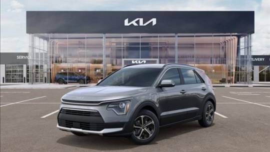 2024 Kia Niro Plug-In Hybrid EX — SUV — 6,402 mi — Bohemia, NY