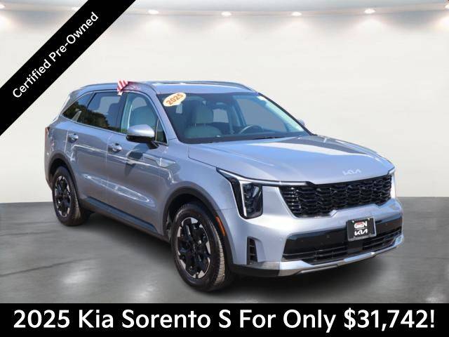 2025 Kia Sorento S — SUV — 3,017 mi — Bohemia, NY