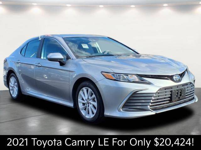2021 Toyota Camry LE — Sedan — 23,445 mi — Bohemia, NY