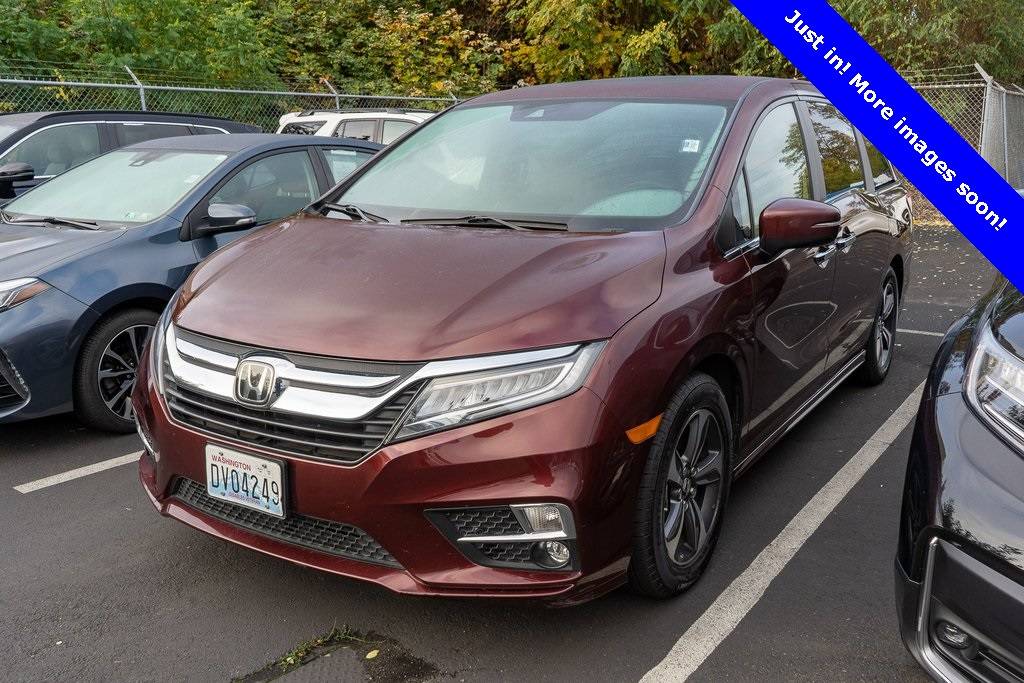 2018 Honda Odyssey Touring — Minivan — 97,102 mi — Tacoma, WA