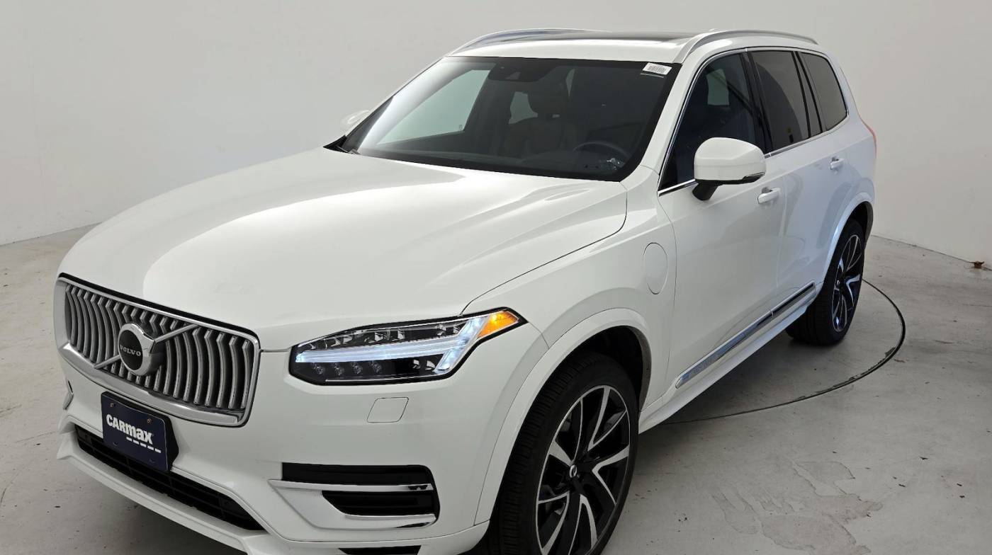 2022 Volvo XC90 Recharge Inscription Expression — SUV — 25,508 mi — North Attleborough, MA