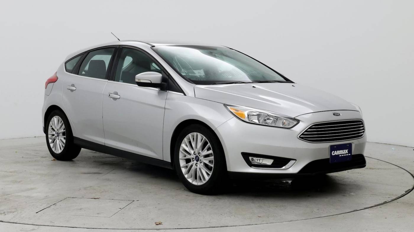 2016 Ford Focus Titanium — Hatchback — 20,675 mi — North Attleborough, MA