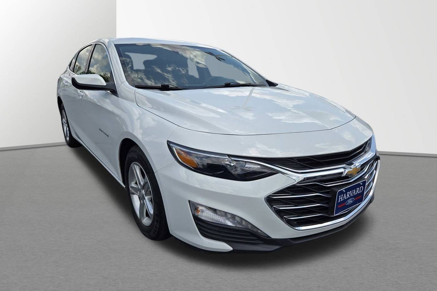 2023 Chevrolet Malibu LT — Sedan — 71,019 mi — Harvard, IL