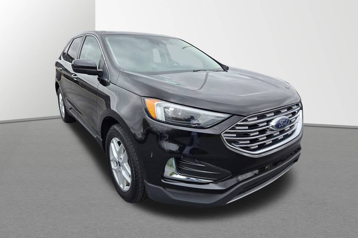 2022 Ford Edge SEL — SUV — 51,380 mi — Harvard, IL