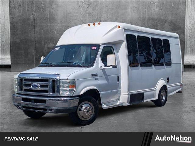 2015 Ford Econoline Commercial Cutaway E-350 — Chassis Cab Truck — 75,859 mi — Greenacres, FL