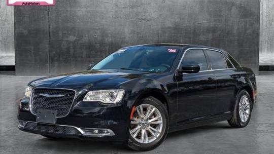 2016 Chrysler 300 Limited — Sedan — 45,806 mi — Greenacres, FL