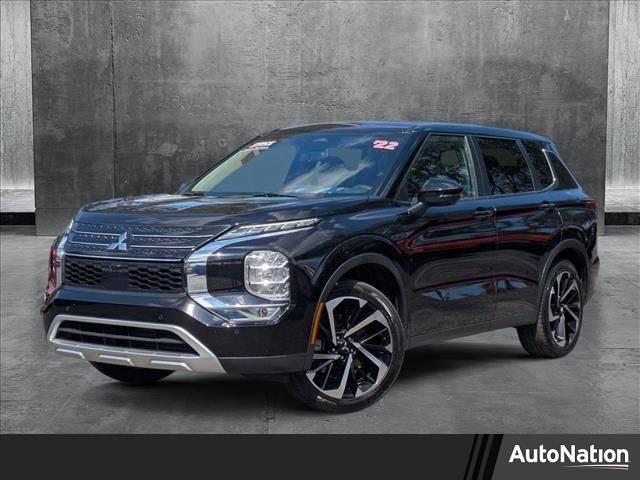 2022 Mitsubishi Outlander SE — SUV — 19,062 mi — Greenacres, FL