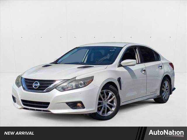 2016 Nissan Altima 2.5 SR — Sedan — 94,881 mi — Greenacres, FL