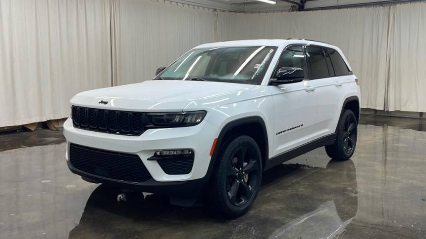 2023 Jeep Grand Cherokee Limited — SUV — 28,775 mi — Warsaw, IN