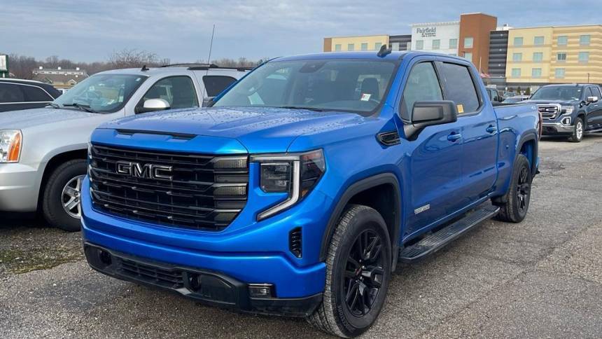 2022 GMC Sierra 1500 Elevation — Pickup Truck — 42,541 mi — Warsaw, IN