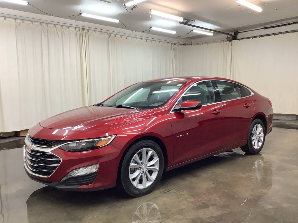 2025 Chevrolet Malibu LT — Sedan — 33,491 mi — Warsaw, IN