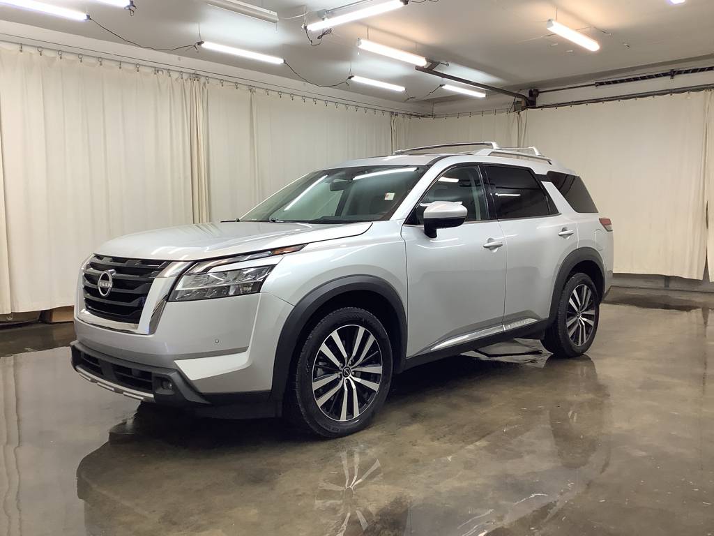 2023 Nissan Pathfinder Platinum — SUV — 25,503 mi — Warsaw, IN